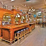 Historic Anchorage Hotel