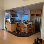 Frenchy\'S Adventure Bed And Breakfast