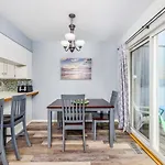 Carriage House At Ashley