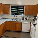 410 E45Th 2 Bedroom Apartment