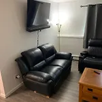 410 E45Th 2 Bedroom Apartment