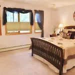 11Th Avenue Bed And Breakfast