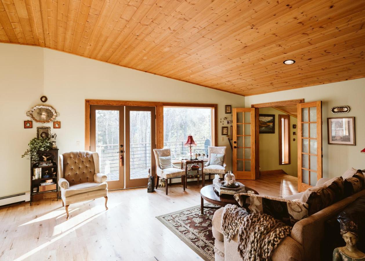 Bed & Breakfast Maria's Creekside Anchorage