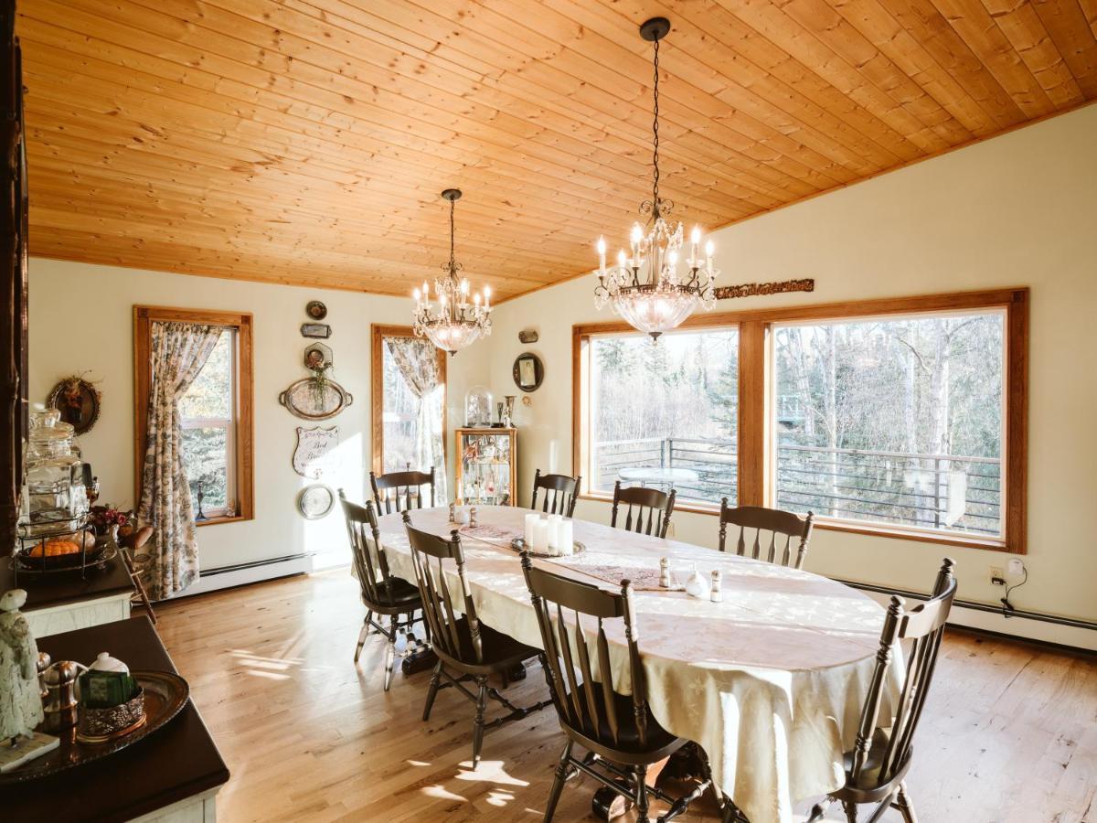 Bed & Breakfast Maria's Creekside Anchorage