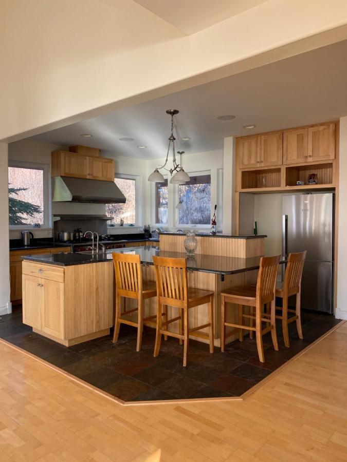 Frenchy's Adventure Bed & Breakfast 4*