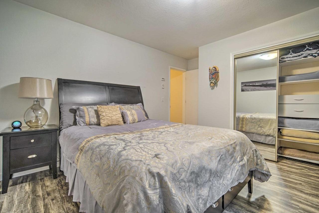 Apartment - Walk To Downtown And Coast Trail!