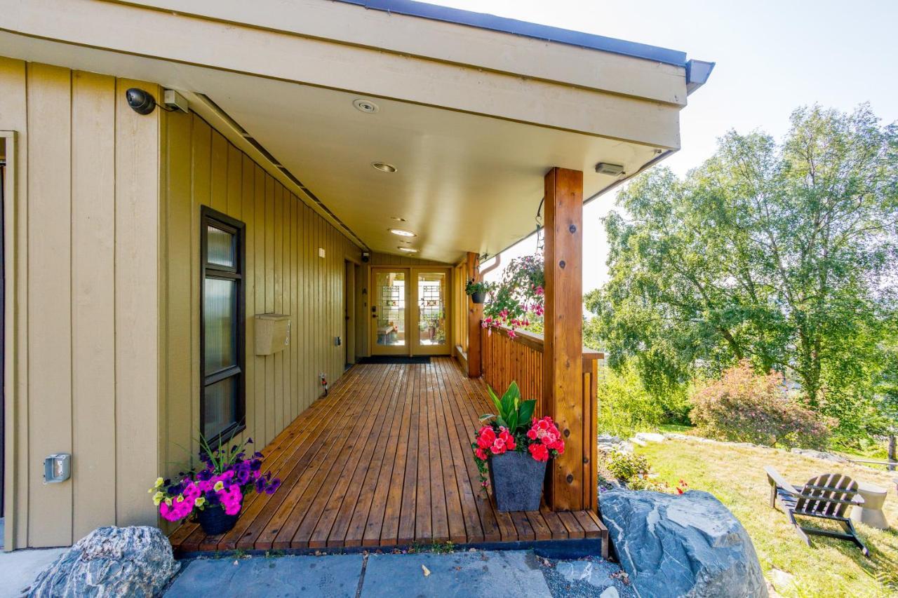 Downtown Contemporary - Full Anchorage