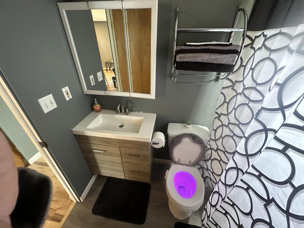 Newly Renovated Centrally Located 2br Balcony *