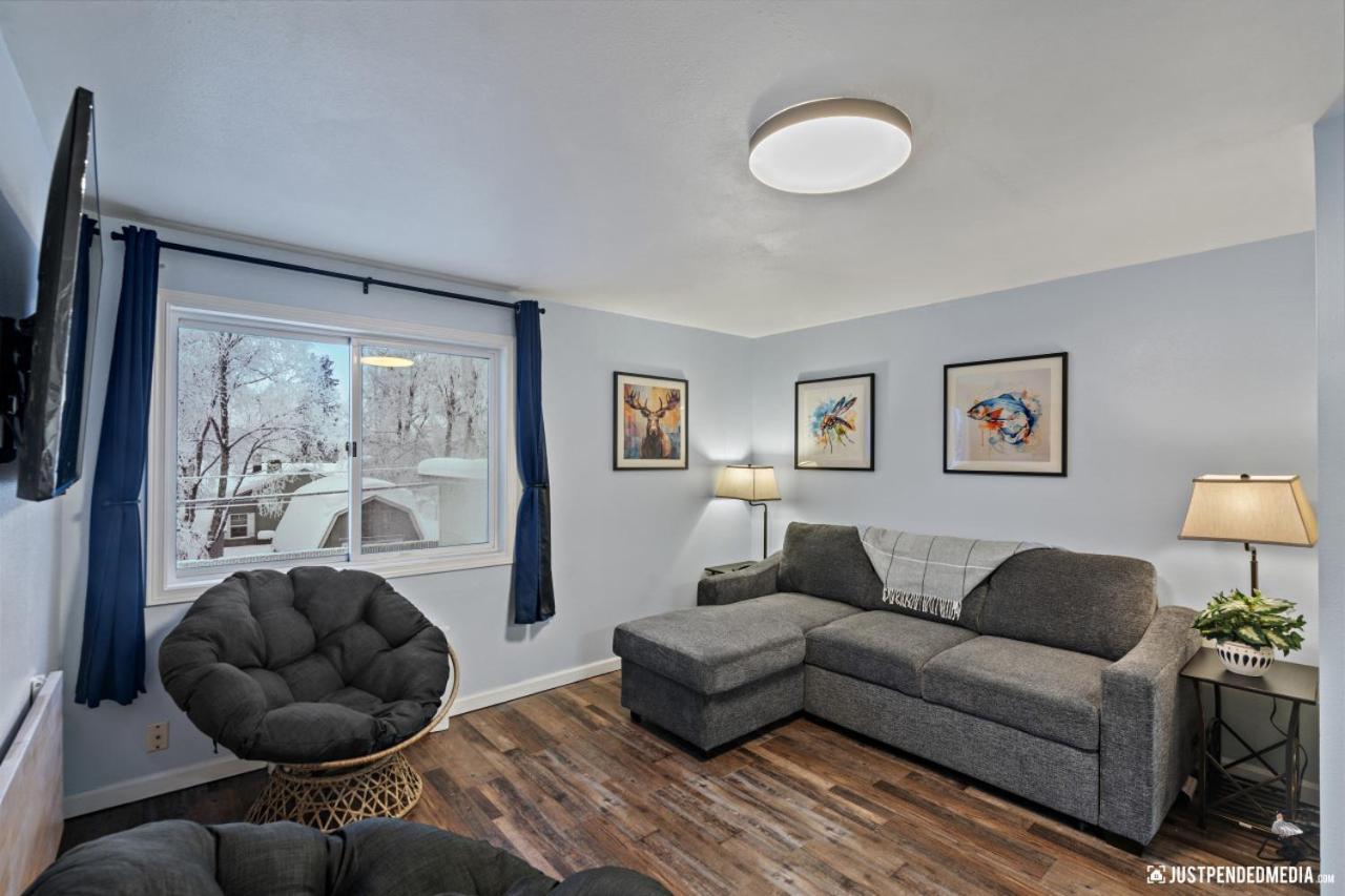 Arctic Fox Den - Westwood 6 Apartment *