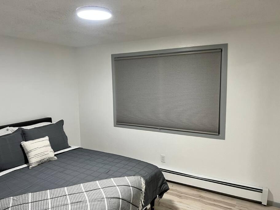 Beautiful Downtown 2 Apartment *