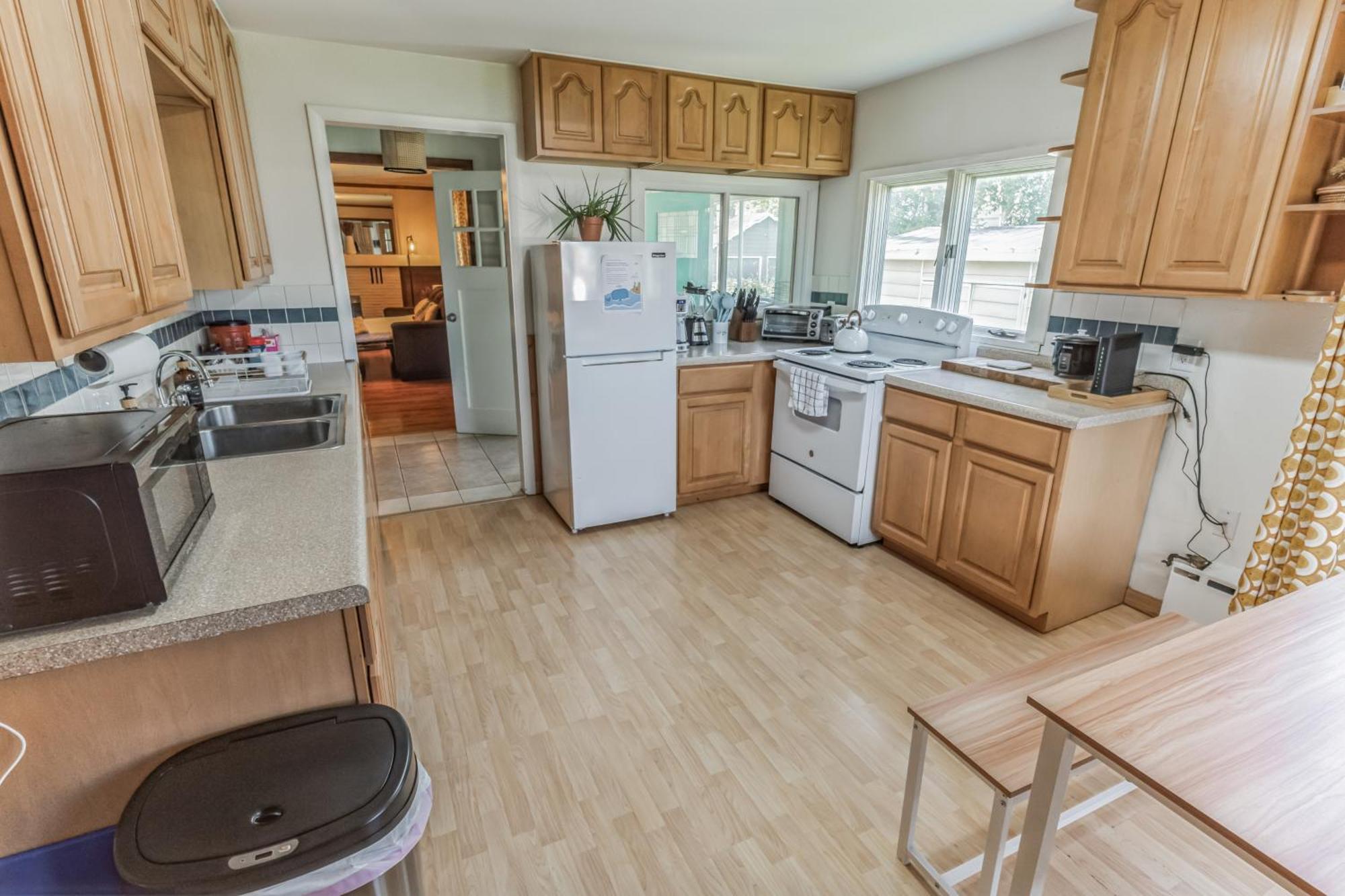 Parkstrip Place, Pet Friendly Downtown * Anchorage