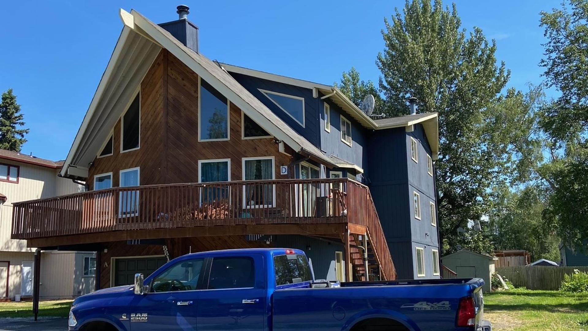 Dimond Jewel Anchorage