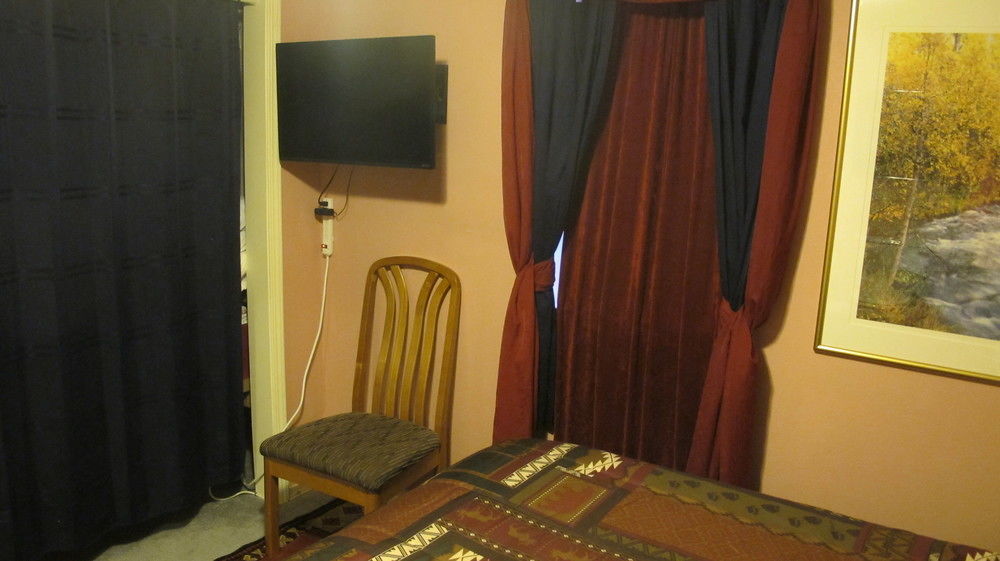 Bed & Breakfast Frenchy's Adventure 4*