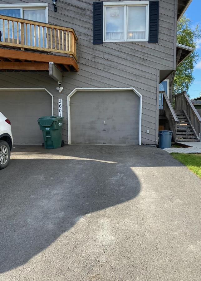 Trinity Escapes - Two Bedroom Two Bathroom Full Near Airport Anchorage