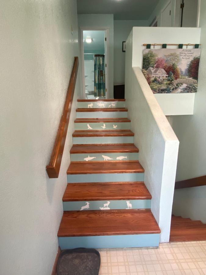 Trinity Escapes - Two Bedroom Two Bathroom Full Near Airport Anchorage