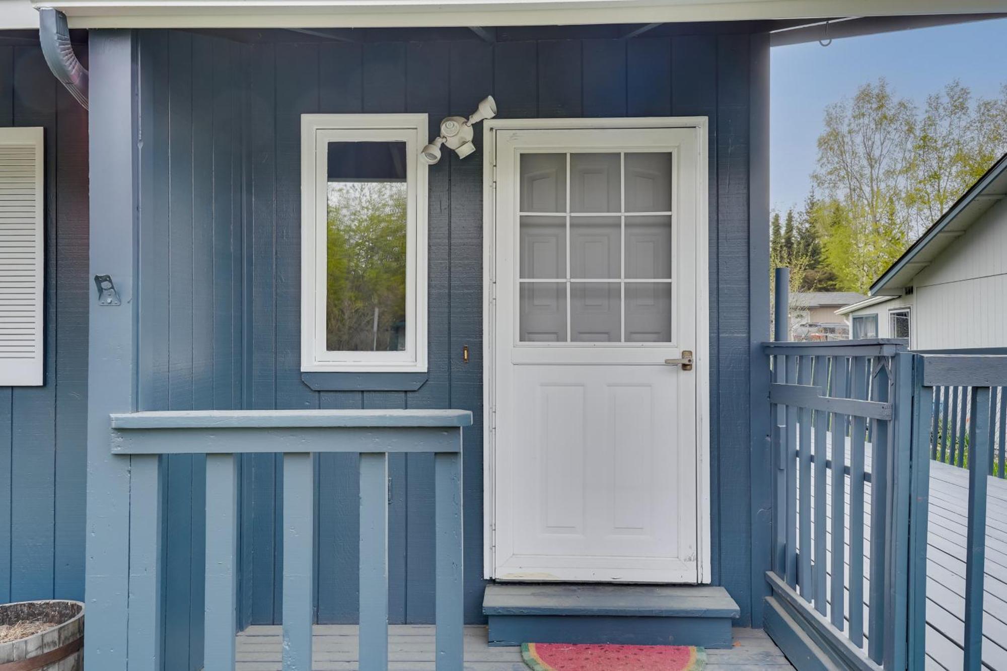 Holiday home 3 Mi To Alaska Zoo Family In Anchorage!